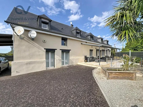 Vends maison - 215 m² - 7 pièces, 4 chambres - Monceaux 14100