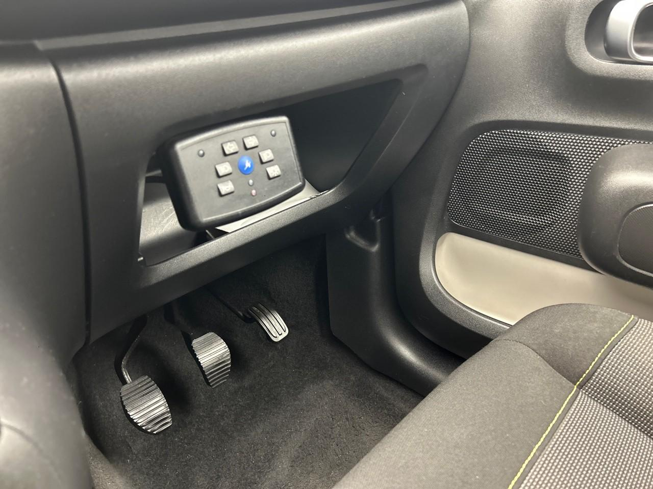 Citroën C3 bluehdi 100 bvm6 you — photo 27