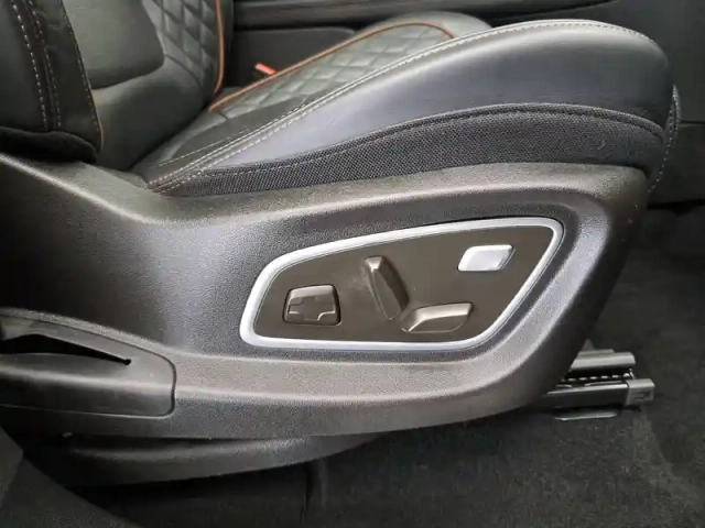 Renault Espace blue dci 200 edc — photo 28