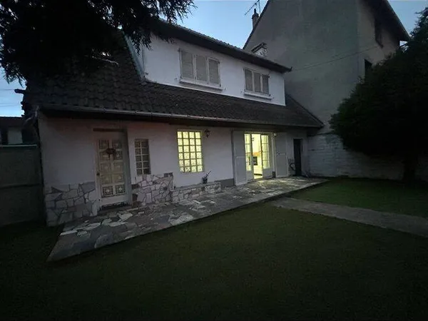 Maison 6 pièces 120 m²