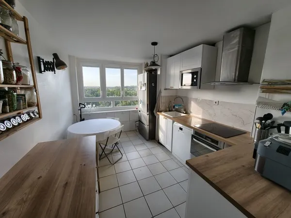 Appartement 90m² Bron essarts