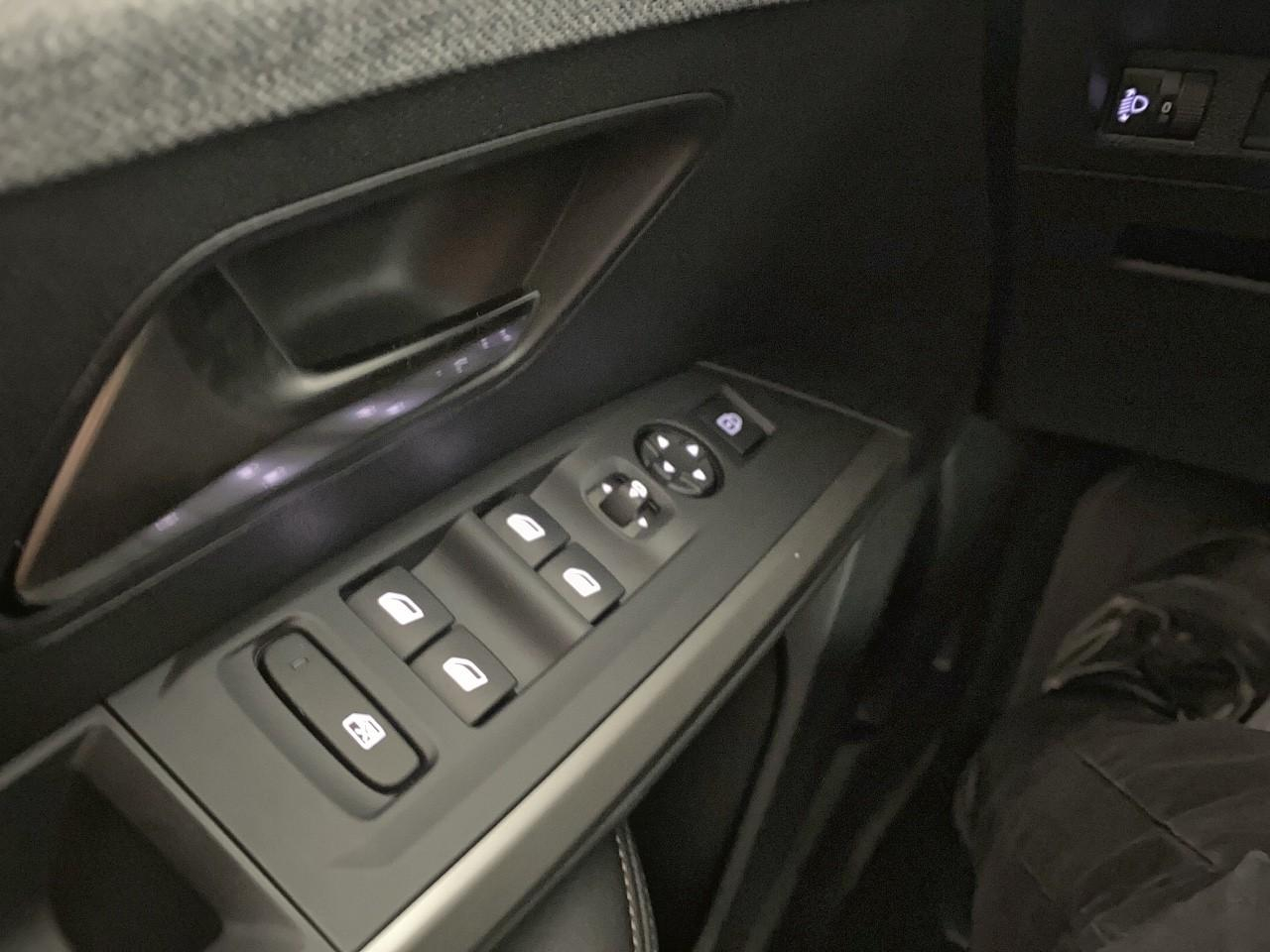 Peugeot 3008 hybrid 145 e-dcs6 allure — photo 20