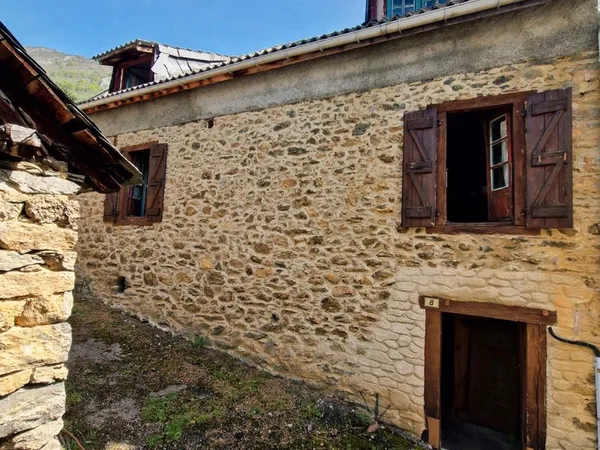 Maison en pierre Antras 09800