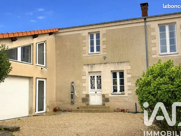 Propriété 8 pièces 245 m²