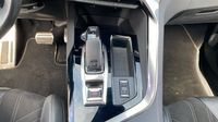 Peugeot 3008 1.2 PureTech 130ch S&S GT Pack EAT8 — photo 30