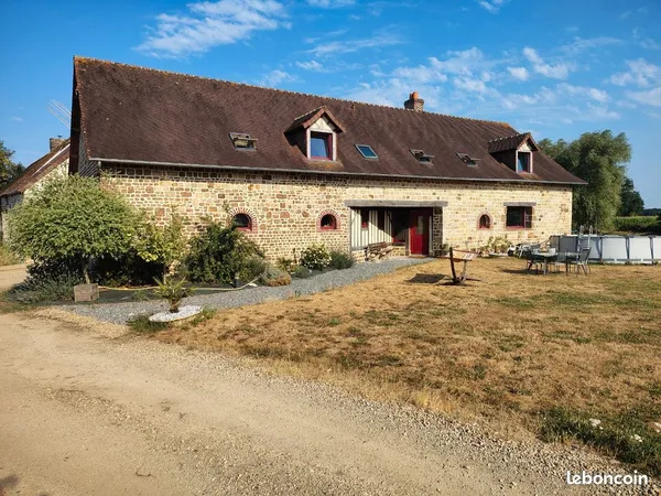 Belle maison en pierre entièrement rénovée