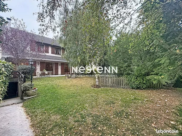 Maison 6 pièces 142 m²