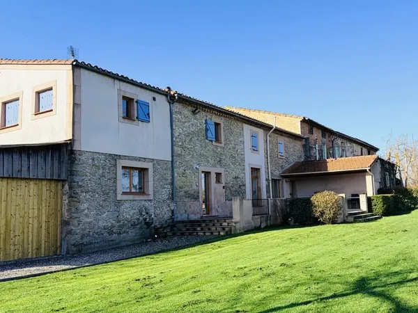 Domaine de ressourcement avec vues panoramiques entre Carcassonne et Limoux