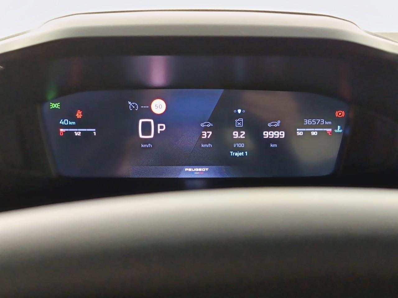 Peugeot 2008 puretech 130 s&s eat8 allure — photo 22