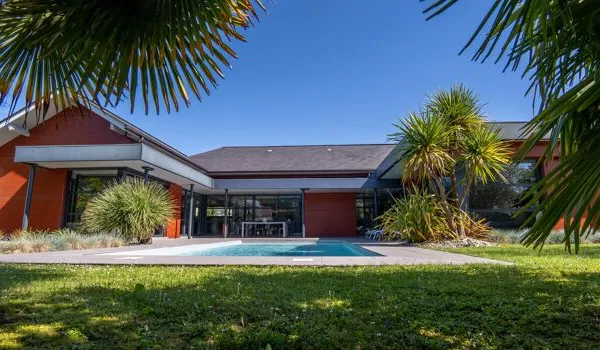 Maison 6 pièces 184 m²