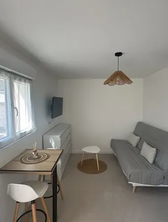 Studio 1 pièce 18 m²