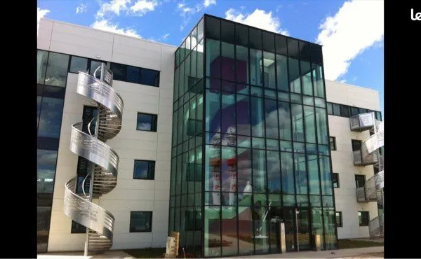 Bureaux a louer - artigues - proximite rocade immediate
