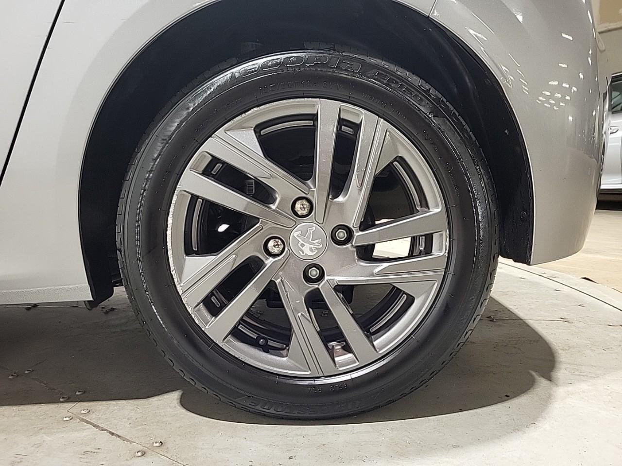 Peugeot 208 puretech 75 s&s bvm5 active business — photo 16