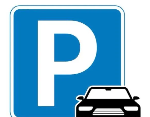 Place Parking , proche gare , pierre mauroy