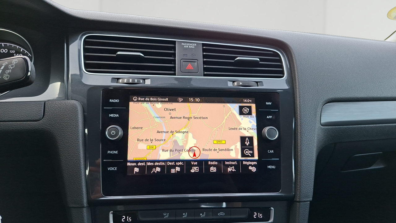 Volkswagen Golf 2.0 TDI 150 DSG7 — photo 12