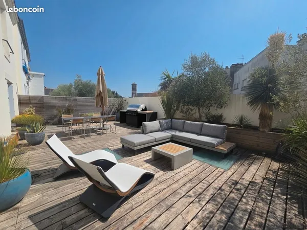 Appartement 6 pièces 200 m²