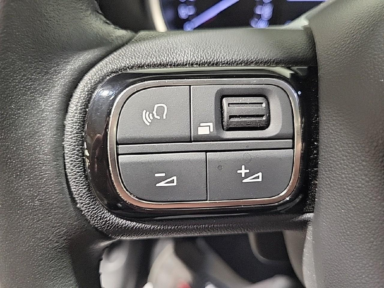 Citroën C3 Aircross puretech 130 s&s eat6 shine pack — photo 18