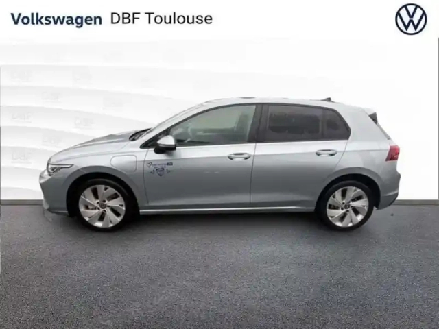 Volkswagen Golf 8 fl 1.5 ehybrid 204ch dsg6 life pl — photo 2