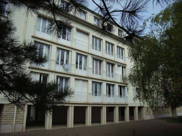 Stationnement Location Fleury-sur-Orne   53€