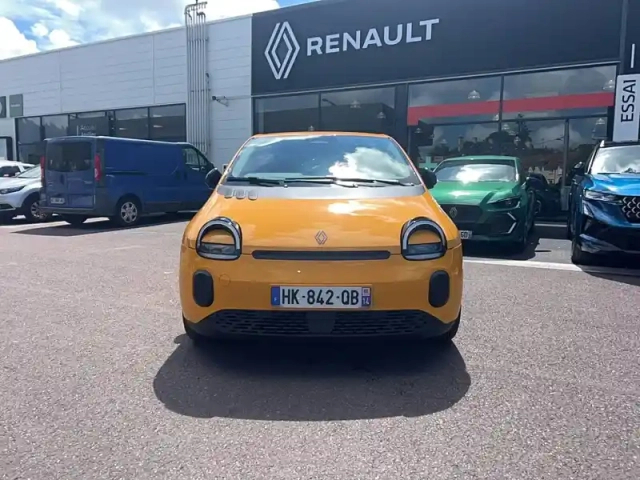Renault Twingo e-tech electrique 80 ch autonomie urbaine — photo 2