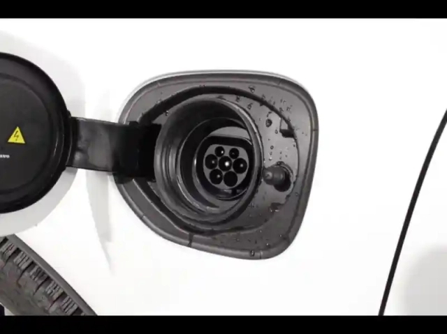 Volvo Xc60 t6 hybride rechargeable 350ch plus style dark geartronic 8 awd — photo 6