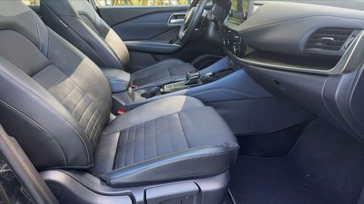Nissan Qashqai 1.3 DIG-T 158 MHEV X-Tronic - Tekna – 2021 – 59725 km – Hybride essence – Boîte Automatique — photo 17