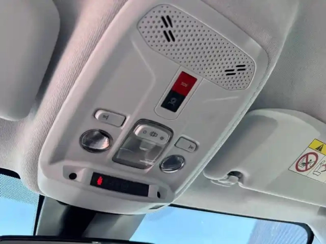 Peugeot 208 puretech 100 s&amp;s bvm6 — photo 27