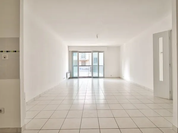 ANTIBES - APPARTEMENT 3 PIECES DE 72M2 A VENDRE - DANS RESIDENCE SÉCURISÉE - PROCHE TOUTES COMMODITÉ