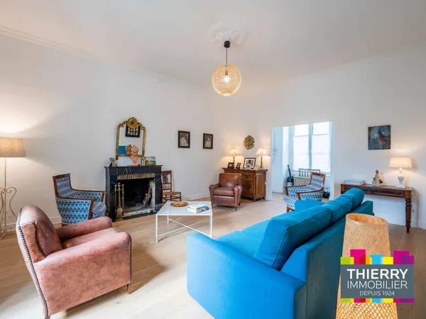 Appartement 5 pièces 130 m²