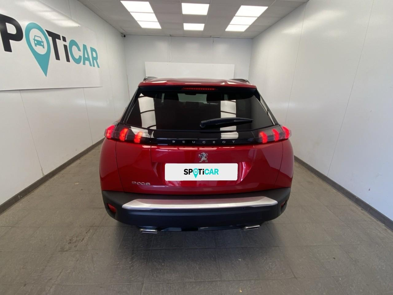 Peugeot 2008 puretech 130 s&s eat8 allure — photo 5