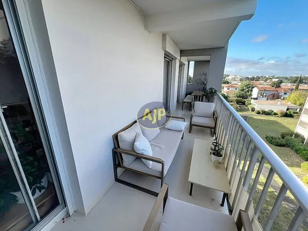 Appartement 5 pièces 111 m²