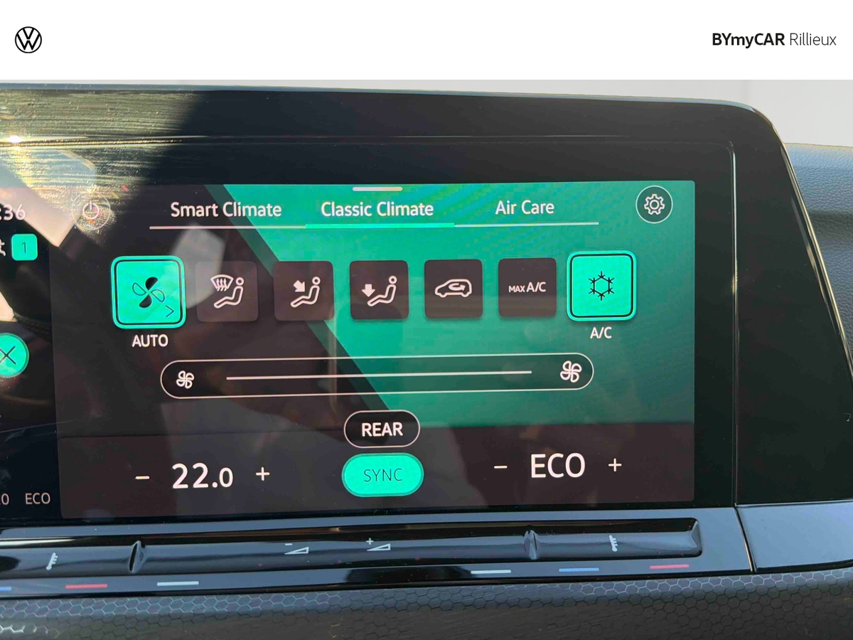 Volkswagen Golf 1.4 Hybrid Rechargeable OPF 245 DSG6 — photo 20