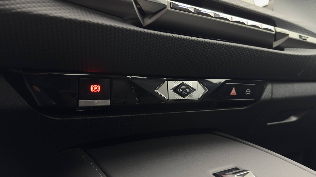 DS 4 Hybride 136 e-DCT6 — photo 9