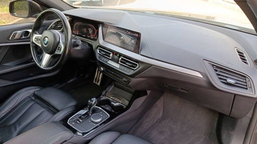 BMW Serie 1 118d 150 BVA - M Sport – 2021 – 148677 km – Diesel – Boîte Automatique — photo 24