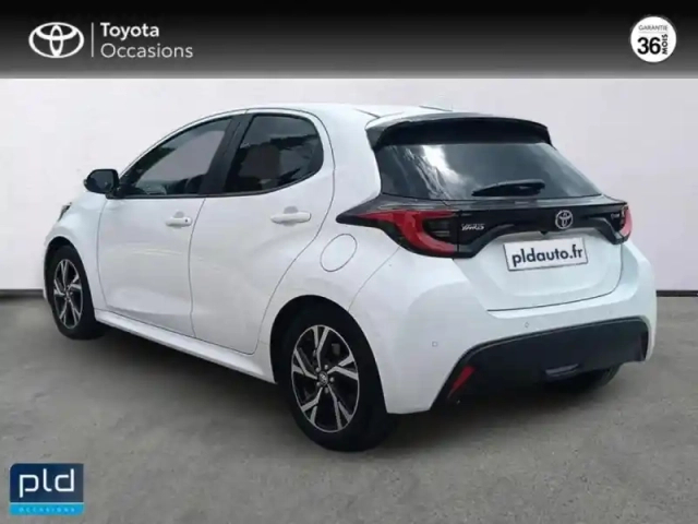 Toyota Yaris 116h design 5p my25 — photo 4