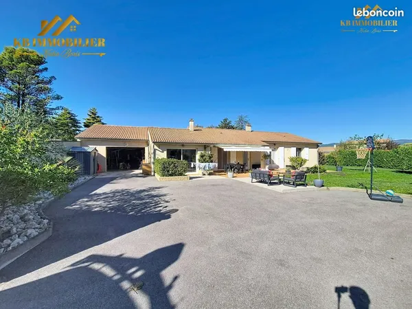 Maison 5 pièces 140 m²