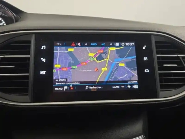 Peugeot 308 sw 1.2 puretech 130ch e6.3 s&amp;s allure eat8 — photo 12