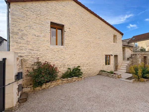 Maison Ladoix-Serrigny