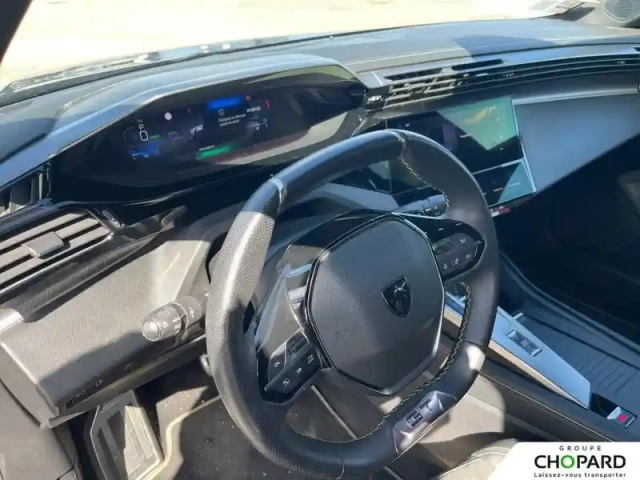 Peugeot 308 phev 180 e-eat8 — photo 2