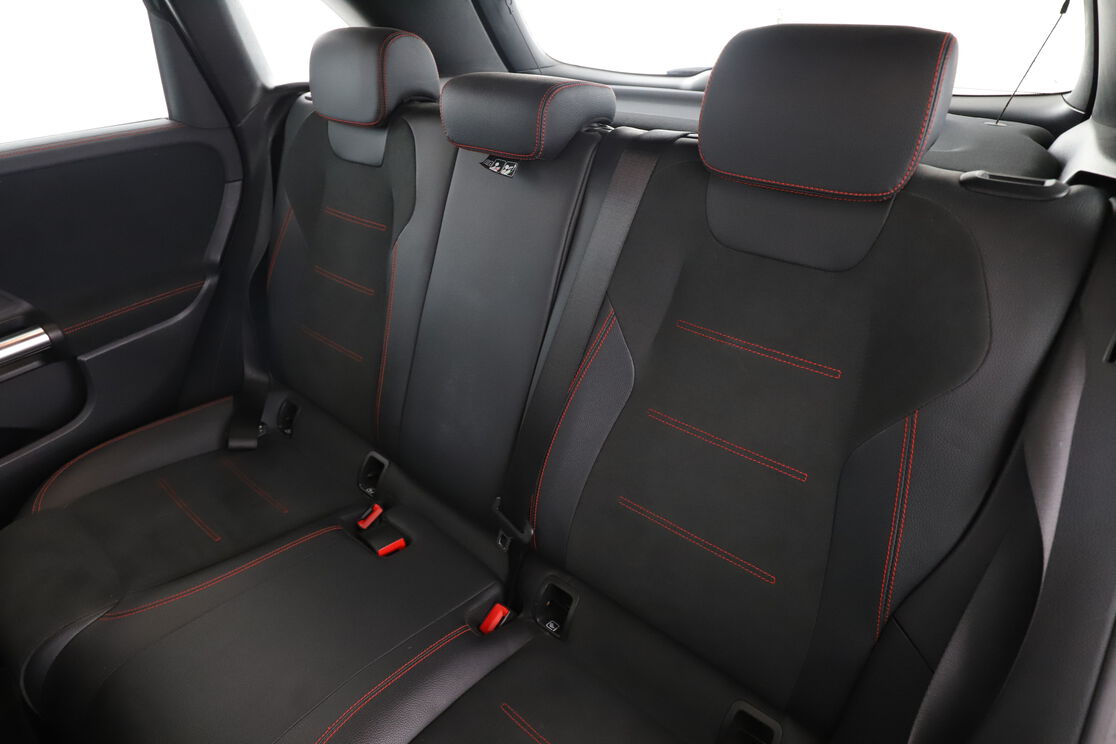 Mercedes-Benz Classe B 200 d AMG Line Edition 8G-DCT — photo 13