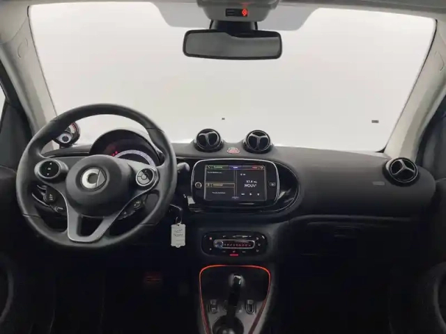 Smart Fortwo coupé 82 ch — photo 29
