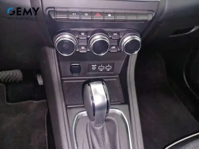 Renault Captur e-tech hybride rechargeable 160 — photo 59