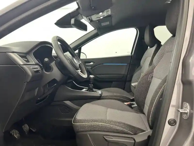 Renault Captur tce 90 ch — photo 18