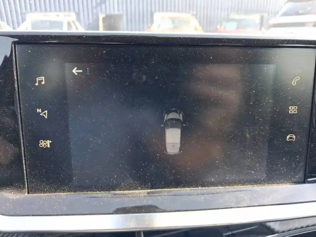 Peugeot 208 puretech 75 s&amp;s bvm5 — photo 15