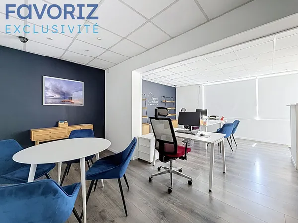 Local commercial 1 pièce 53 m²