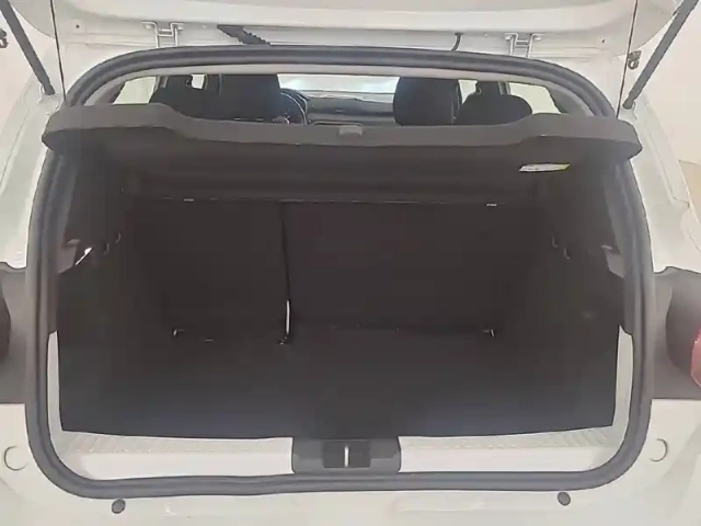 Dacia Sandero sce 65 — photo 6