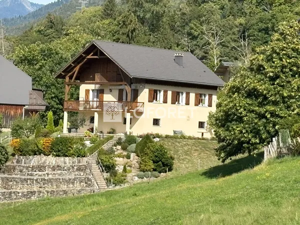 Maison 5 pièces 133 m²