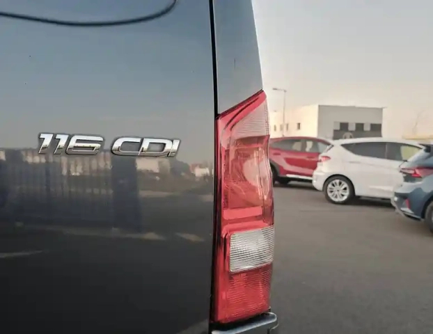 Mercedes Vito mixto 116 cdi 163ch — photo 17