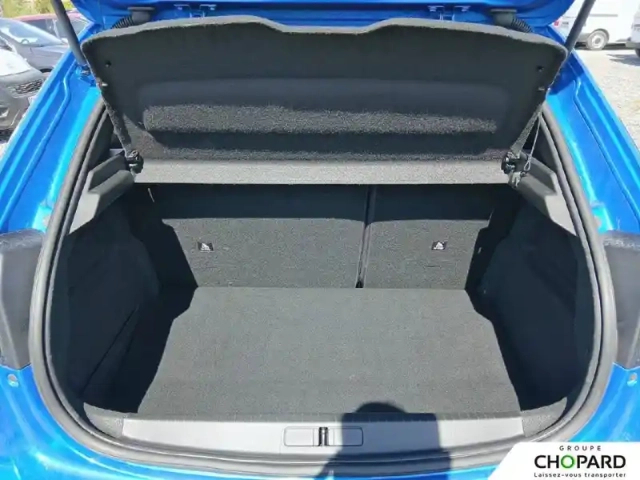 Peugeot 208 puretech 100 s&amp;s eat8 — photo 6
