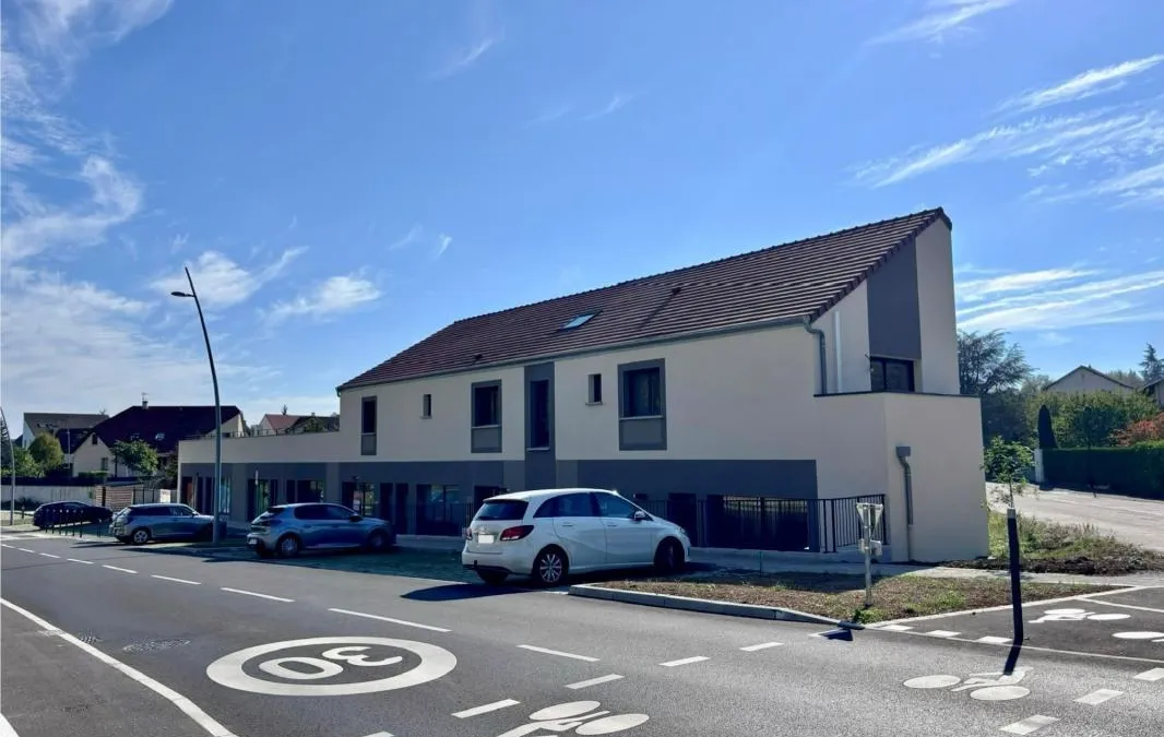 Photo 1